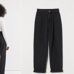 H&M Loose High Waist Jeans - Size US 10